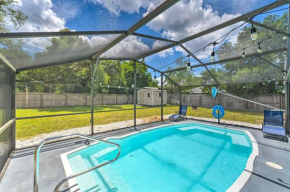 Saltwater Pool, Patio and Sunroom Deltona Home!